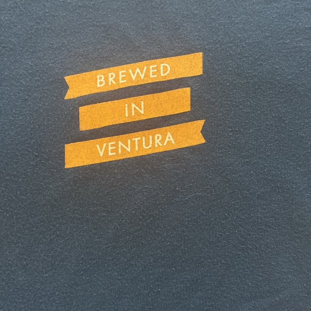VENTURA CALIFORNIA MADEWEST Brewing Company Official Shirt-Smallš» Ventura Beach - Picture 2 of 9